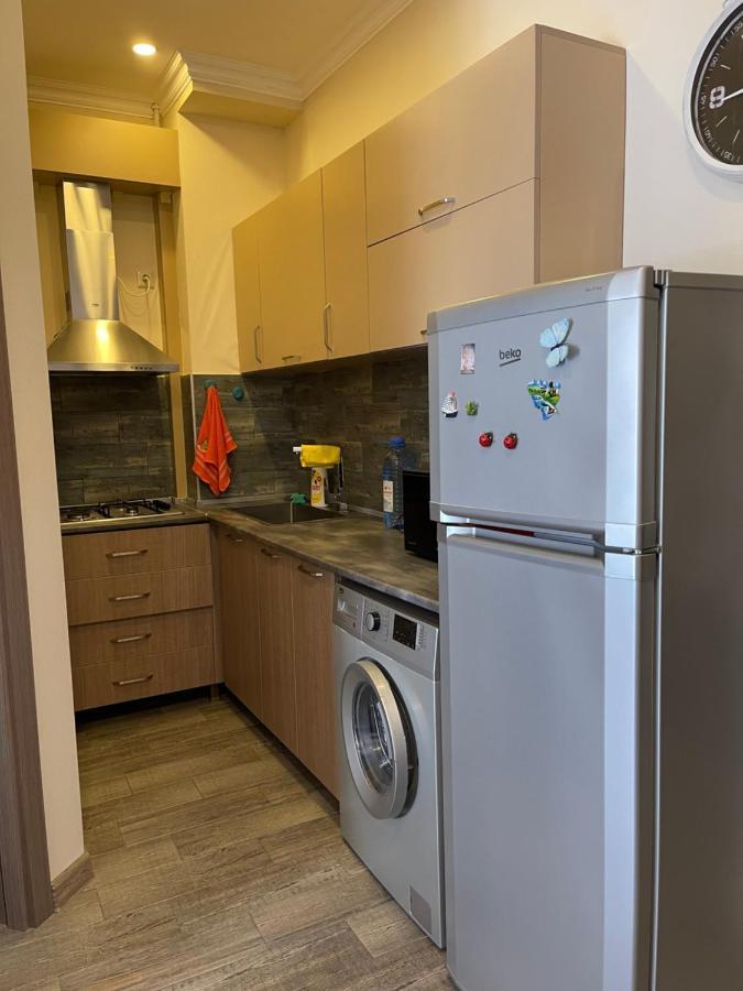 Apartments Kristo Batumi Luaran gambar