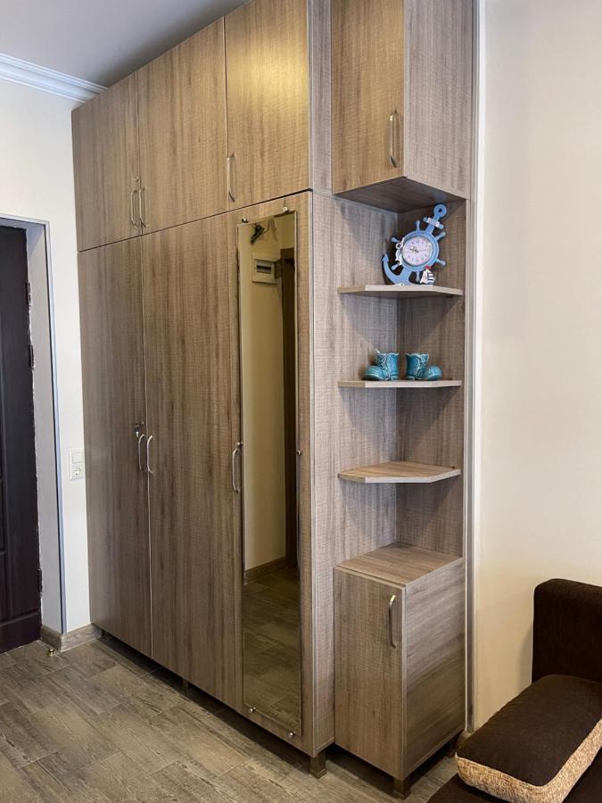 Apartments Kristo Batumi Luaran gambar