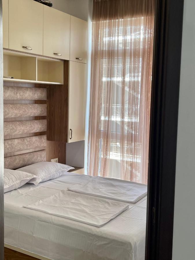 Apartments Kristo Batumi Luaran gambar