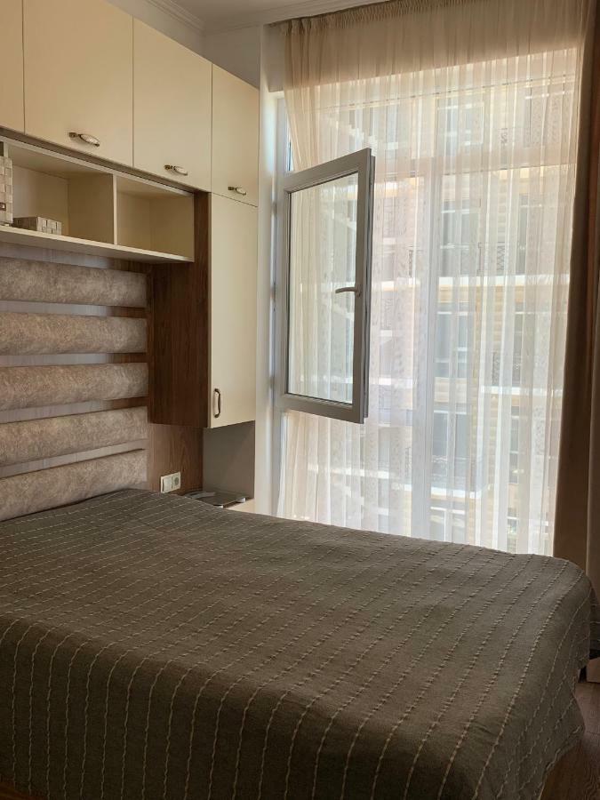 Apartments Kristo Batumi Luaran gambar