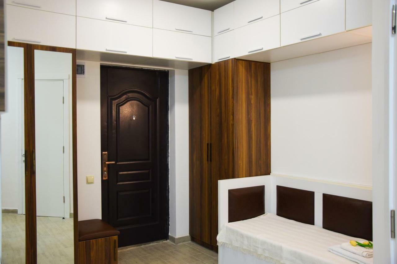 Apartments Kristo Batumi Luaran gambar